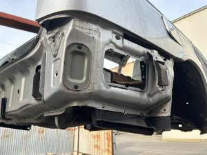Задняя часть Rear Cut SUBARU LEGACY LANCASTER OEM 51410AE160 51410AE170 52122AE100 BHE 2002 SILVER/GREY 1U2