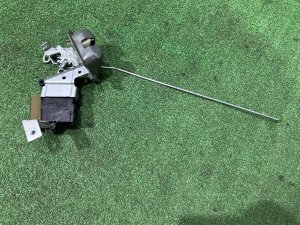 Замок пятой двери 63032AE020 SUBARU LEGACY LANCASTER