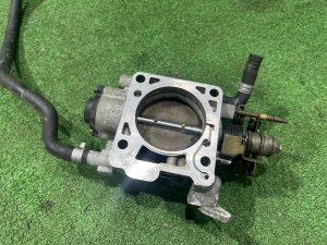 Заслонка дроссельная SUBARU LEGACY LANCASTER OEM 16114AA961 BHE 2002 EZ30 AT