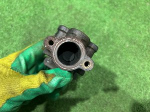 Клапан EGR SUBARU LEGACY LANCASTER OEM 14710AA640 BHE 2002 EZ30 AT
