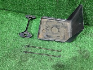 Крепление аккумулятора 82182AA040 82161AA040 82122AA011 SUBARU LEGACY LANCASTER