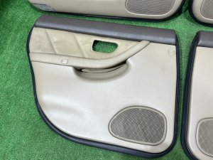 Обшивка дверей SUBARU LEGACY LANCASTER OEM 94210AE600AD 94210AE610AD 94220AE420AD 94220AE430AD BHE BH9 BH5 2002 SILVER/GREY 1U2