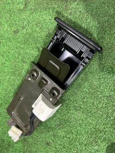 Пепельница SUBARU LEGACY LANCASTER OEM 66160AE000 BHE 2002 SILVER/GREY 1U2