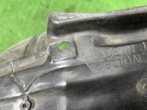 Подкрылок передний левый SUBARU LEGACY LANCASTER OEM 59110AE030 BHE 2002 SILVER/GREY 1U2