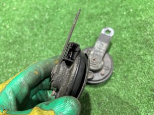 Сигналы гудок SUBARU LEGACY LANCASTER OEM 86012AE000 86012AE010 BHE 2002 EZ30 AT