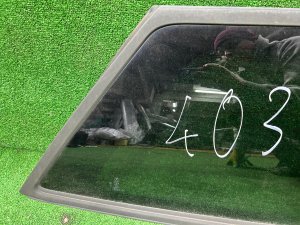 Стекло багажника правое целый молдинг SUBARU LEGACY LANCASTER OEM 65210AE250NB BHE 2002