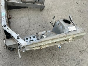 Телевизор SUBARU LEGACY LANCASTER OEM 53060AE001, 53020AE081, 53020AE091, 53040AE000, 53060AE051 BHE BH9 BH5 BE5 BE9 BEE 2002 SILVER/GREY 1U2