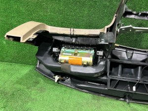 ダッシュボード SUBARU LEGACY LANCASTER OEM 66045AE000DG 66180AE000 BHE BH9 2002 SILVER/GREY 1U2