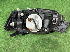 Headlights Ксенон SUBARU LEGACY LANCASTER OEM 84001AE300, 84001AE310 BHE BH9 BH5 BE5 BE9 BEE 2002