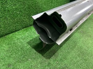 Порог металл правый SUBARU LEGACY LANCASTER OEM 51415AE021 BHE 2002 SILVER/GREY 1U2