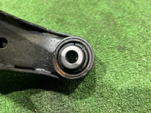 Рычаг передний правый SUBARU LEGACY LANCASTER OEM 20202AE000 BHE 2002 EZ30 AT