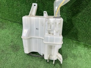 Бачок омывателя TOYOTA PRIUS OEM 8531547140 ZVW30 2012 2ZRFXE