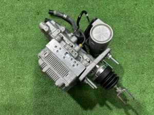 Блок abs TOYOTA PRIUS OEM 47210-47330 47205-33011 ZVW30 2012 2ZRFXE