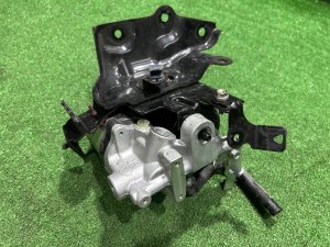 Блок abs TOYOTA PRIUS OEM 47210-47330 47205-33011 ZVW30 2012 2ZRFXE