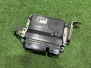 Блок управления двигателя 89661-47200 TOYOTA PRIUS