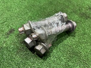 Болты передних рычагов TOYOTA PRIUS OEM 90119-14123 90119-14101 ZVW30 2012
