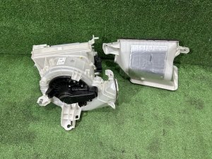 Вентилятор печки 87010-47120 TOYOTA PRIUS