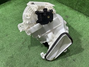 Вентилятор печки TOYOTA PRIUS OEM 87010-47120 ZVW30 2012 2ZRFXE