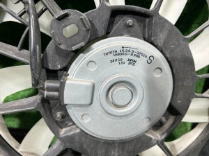 Вентиляторы радиатора TOYOTA PRIUS OEM 1002221377 ZVW30 2012 2ZRFXE