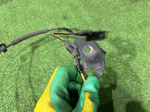 Датчик ABS передний левый TOYOTA PRIUS OEM 89543-47030 ZVW30 2012 2ZRFXE