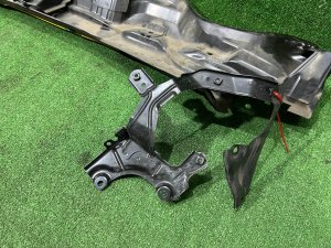 Жабо Металл TOYOTA PRIUS OEM 55701-47020 ZVW30 2012