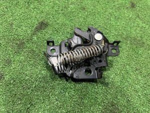 Замок капота 5351047102 TOYOTA PRIUS