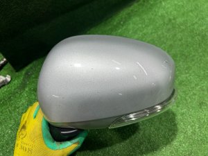 Зеркало левое TOYOTA PRIUS OEM 8794047300 ZVW30 2012 SILVER 1F7
