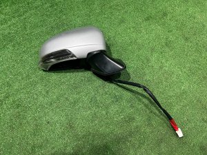 Зеркало правое 8791047300 TOYOTA PRIUS