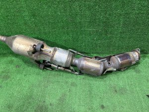 Catalisador TOYOTA PRIUS OEM 1741037310 ZVW30 2012 2ZRFXE