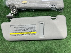 Козырьки солнцезащитные TOYOTA PRIUS OEM 74310-47160-B0 74320-47170-B0 ZVW30 2012 SILVER 1F7