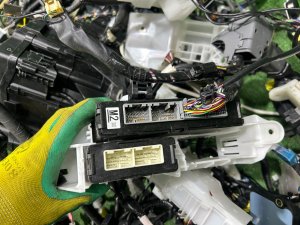 Коса TOYOTA PRIUS OEM 8264175070 8211147710 ZVW30 2012 2ZRFXE