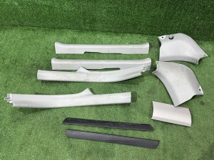 Накладки на пороги черные 67913-47040-G0 67914-47040-G0 67917-47040-G0 67918-47040-G0 TOYOTA PRIUS