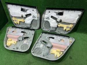 Обшивка дверей TOYOTA PRIUS OEM 67610-47500-G3 67620-47500-G3 67630-47220-G3 67640-47220-G3 ZVW30 2012 SILVER 1F7