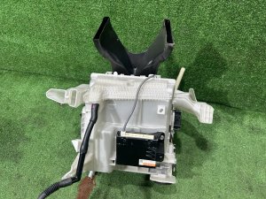 Печка TOYOTA PRIUS OEM 8701047200 ZVW30 2012 2ZRFXE