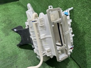 Печка TOYOTA PRIUS OEM 8701047200 ZVW30 2012 2ZRFXE