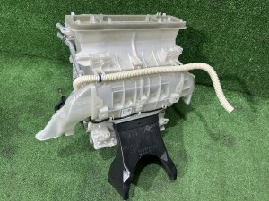 Печка TOYOTA PRIUS OEM 8701047200 ZVW30 2012 2ZRFXE