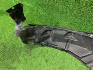 Подкрылок передний левый TOYOTA PRIUS OEM 5387647030 ZVW30 2012 SILVER 1F7