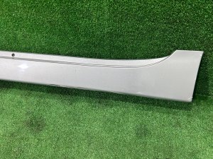 Faldón izquierdo TOYOTA PRIUS OEM 75860-47010-B0 ZVW30 2012 SILVER 1F7