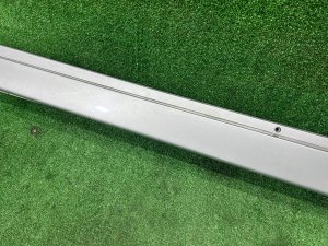 Faldón izquierdo TOYOTA PRIUS OEM 75860-47010-B0 ZVW30 2012 SILVER 1F7