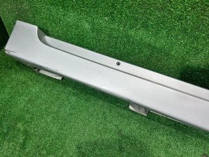 Faldón izquierdo TOYOTA PRIUS OEM 75860-47010-B0 ZVW30 2012 SILVER 1F7