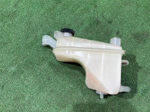 Расширительный бачок TOYOTA PRIUS OEM 1648028080 ZVW30 2012 2ZRFXE