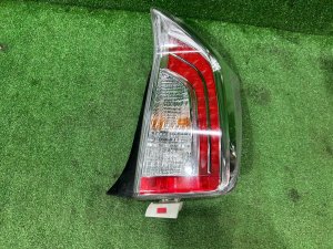 Стоп правый пара 81551-47170 TOYOTA PRIUS