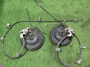 Bujes traseros TOYOTA PRIUS OEM 42101-12171 42450-47040 ZVW30 2012 2ZRFXE