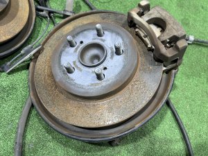 Bujes traseros TOYOTA PRIUS OEM 42101-12171 42450-47040 ZVW30 2012 2ZRFXE