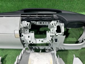 Торпедо рестайлниг TOYOTA PRIUS OEM 55300-47190-C0 ZVW30 2012 SILVER 1F7