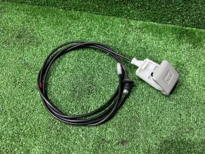 Тросик капота 53630-47050 TOYOTA PRIUS