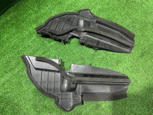 Дефлектор радиатора TOYOTA PRIUS OEM 53294-47030 ZVW30 2012