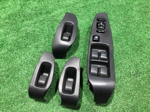 Блок управления стеклоподъемниками черный 83071AE060 83071AE040 SUBARU LEGACY