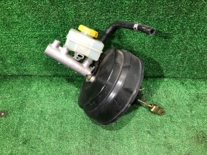 Главный тормозной цилиндр 26401AC180 26402AE190 SUBARU LEGACY