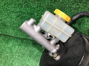 Главный тормозной цилиндр SUBARU LEGACY OEM 26401AC180 26402AE190 BH5 2000 EJ206 AT